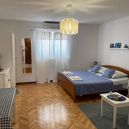 Beautiful Cozy Apartment Jug In Nice Neighbourhood. Split Eksteriør billede
