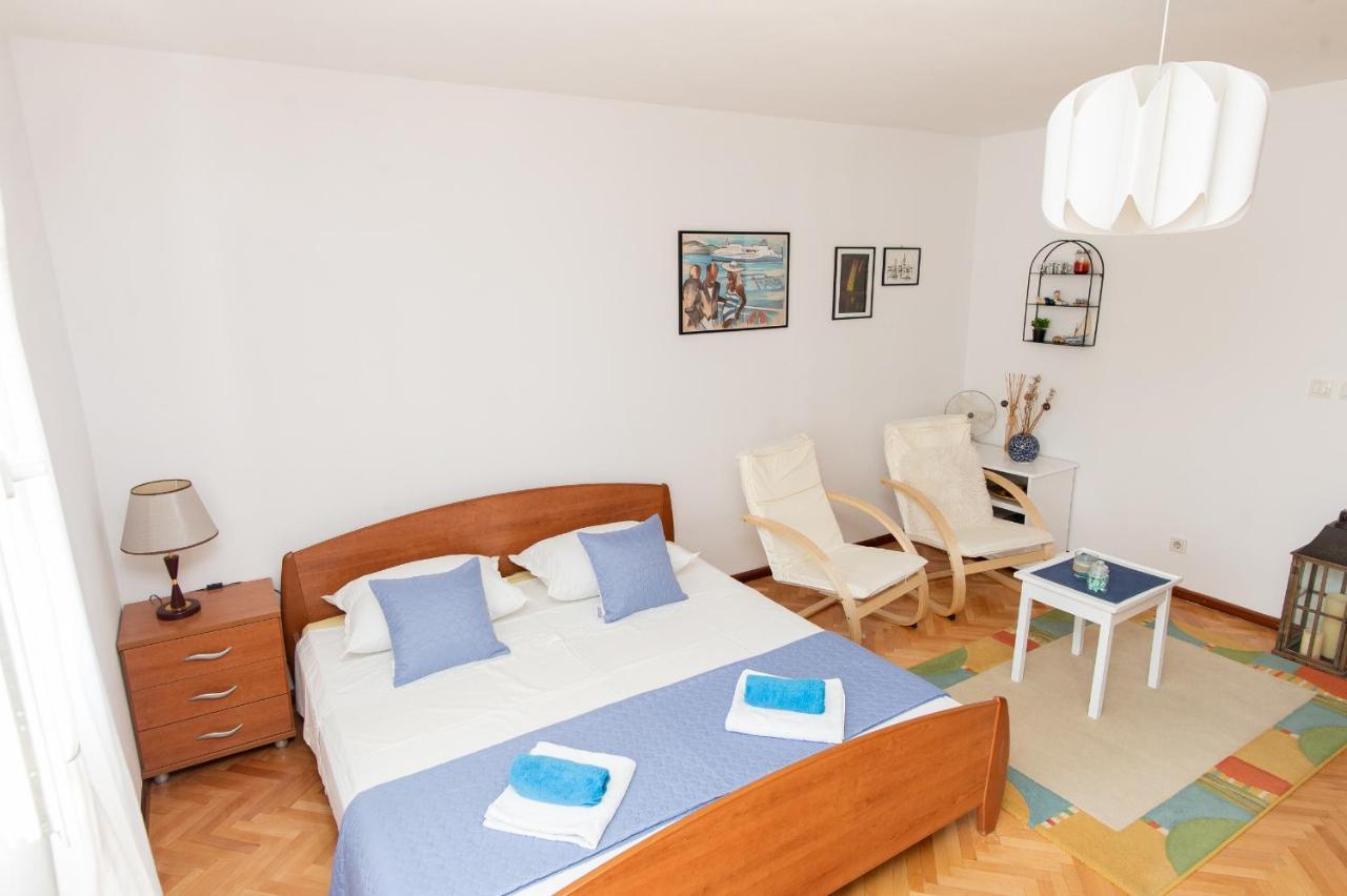 Beautiful Cozy Apartment Jug In Nice Neighbourhood. Split Eksteriør billede